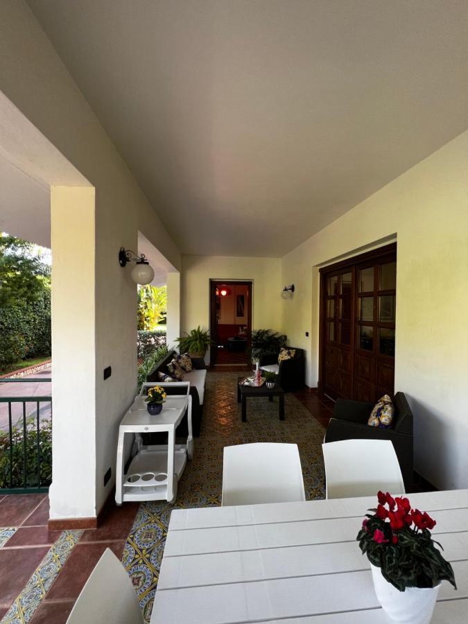 Villa Fugari Mondello Palermo Exterior foto